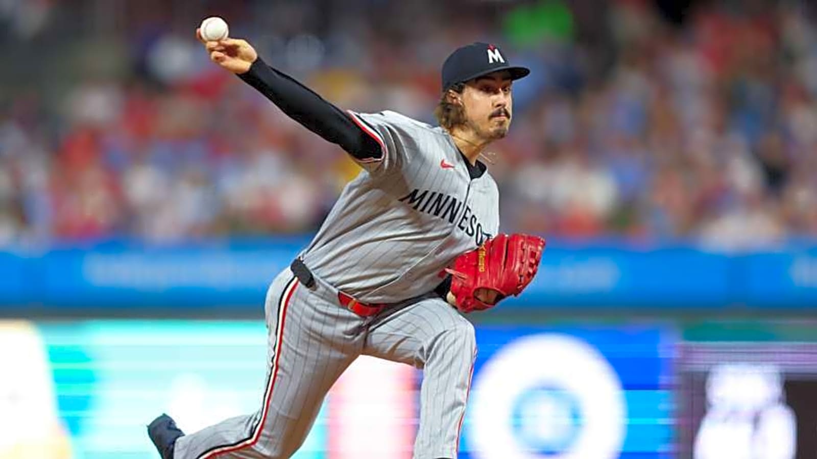 Ryan makes final start, Duran closes out old team as Twins lose to Phillies