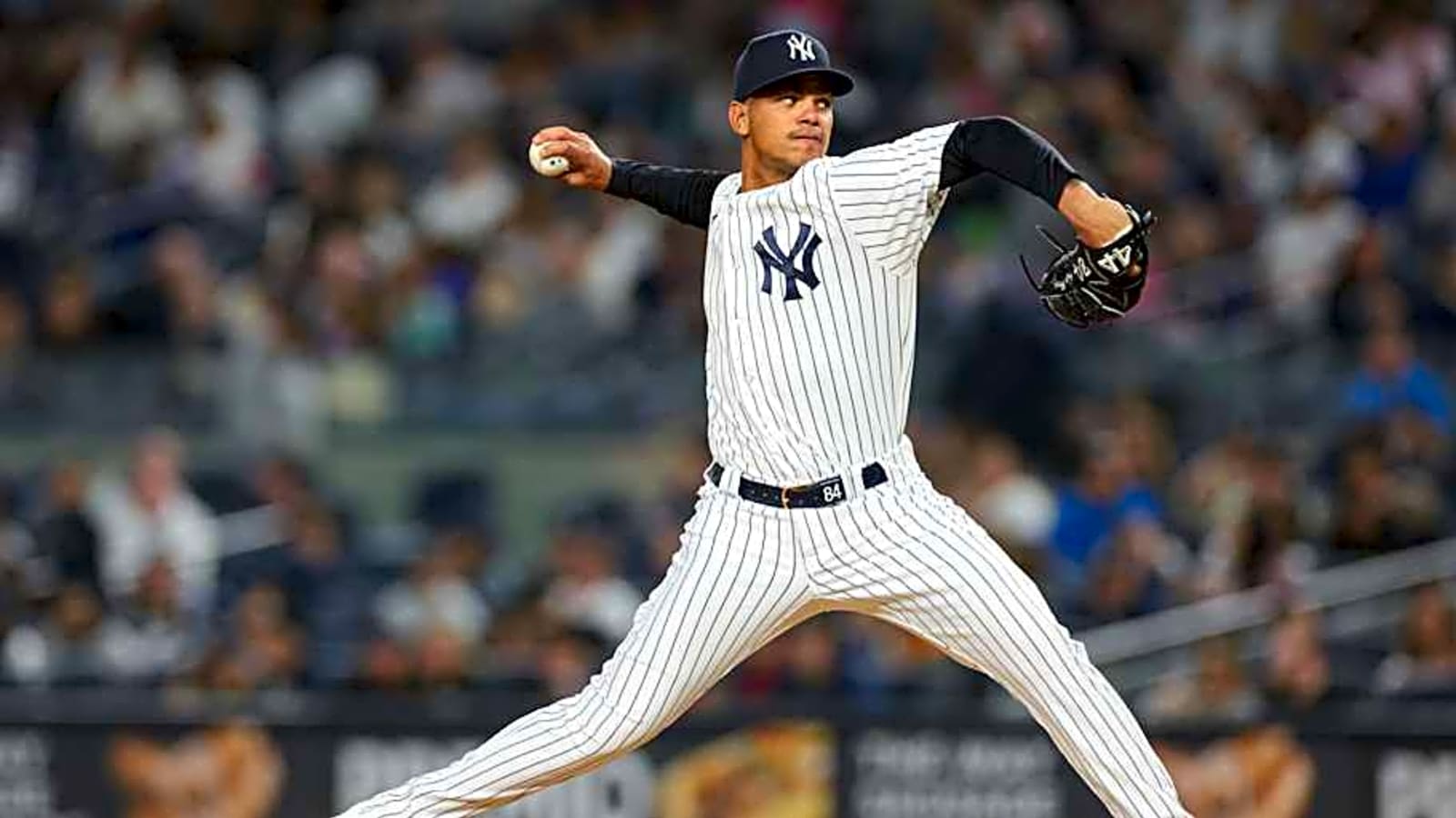 Cincinnati Reds Release Former New York Yankees Pitcher Albert Abreu