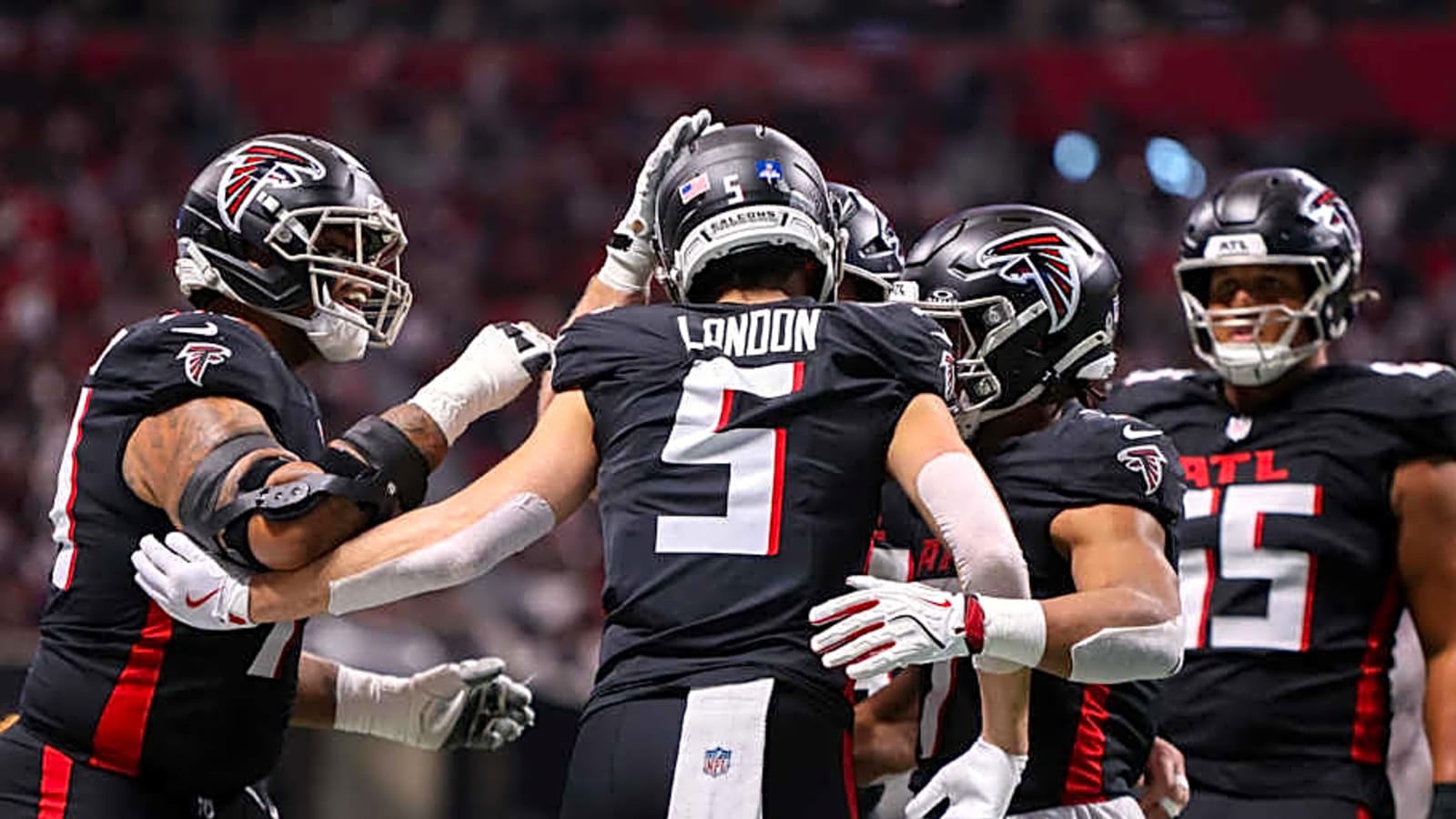 Falcons Advised to Consider Signing $108 Million WR