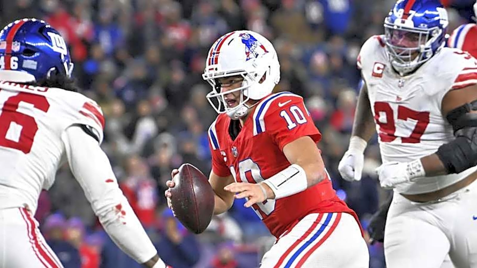 Patriots&#39; Drake Maye Awarded Weekly League Honor