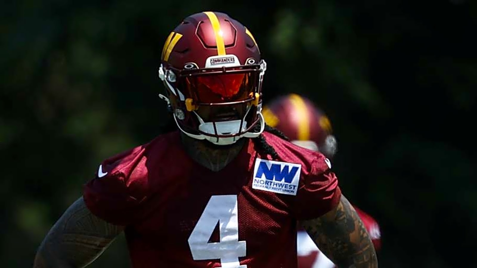 Frankie Luvu challenges Commanders teammates as second-year pressure mounts