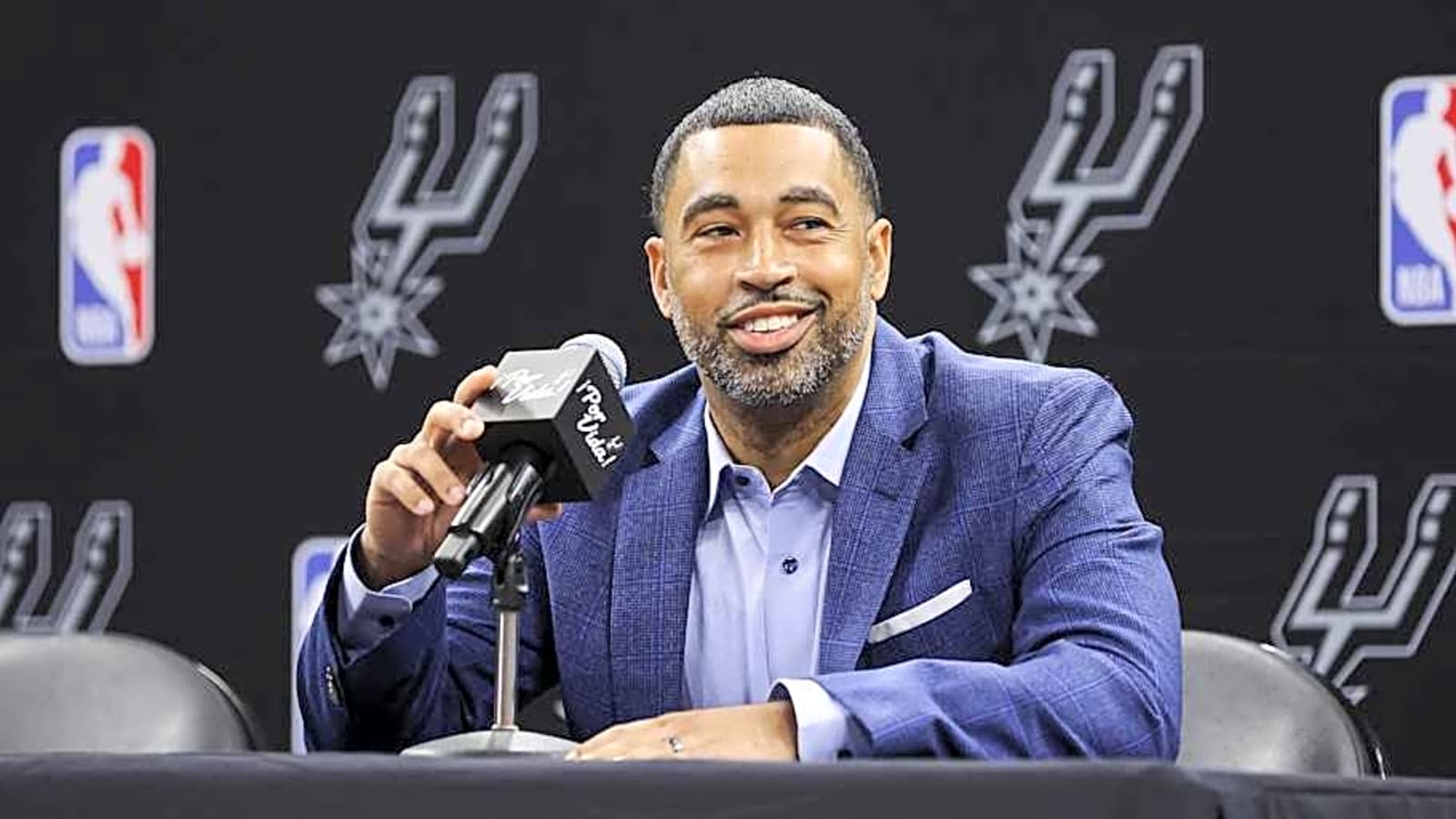  Washington Wizards Reportedly Trade 12-Year NBA Veteran To Spurs