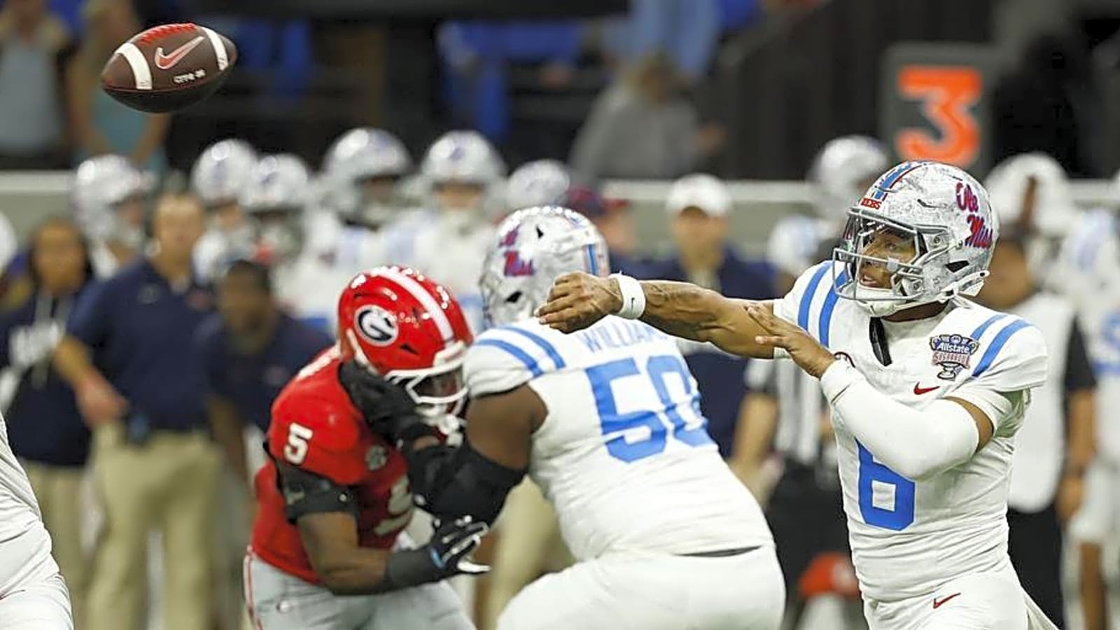 Elite 3,900-Yard QB Snubbed From College Football Top 10 Players Rankings
