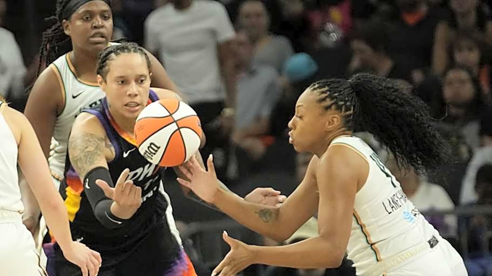 How The Mercury Handled Games Against East Teams