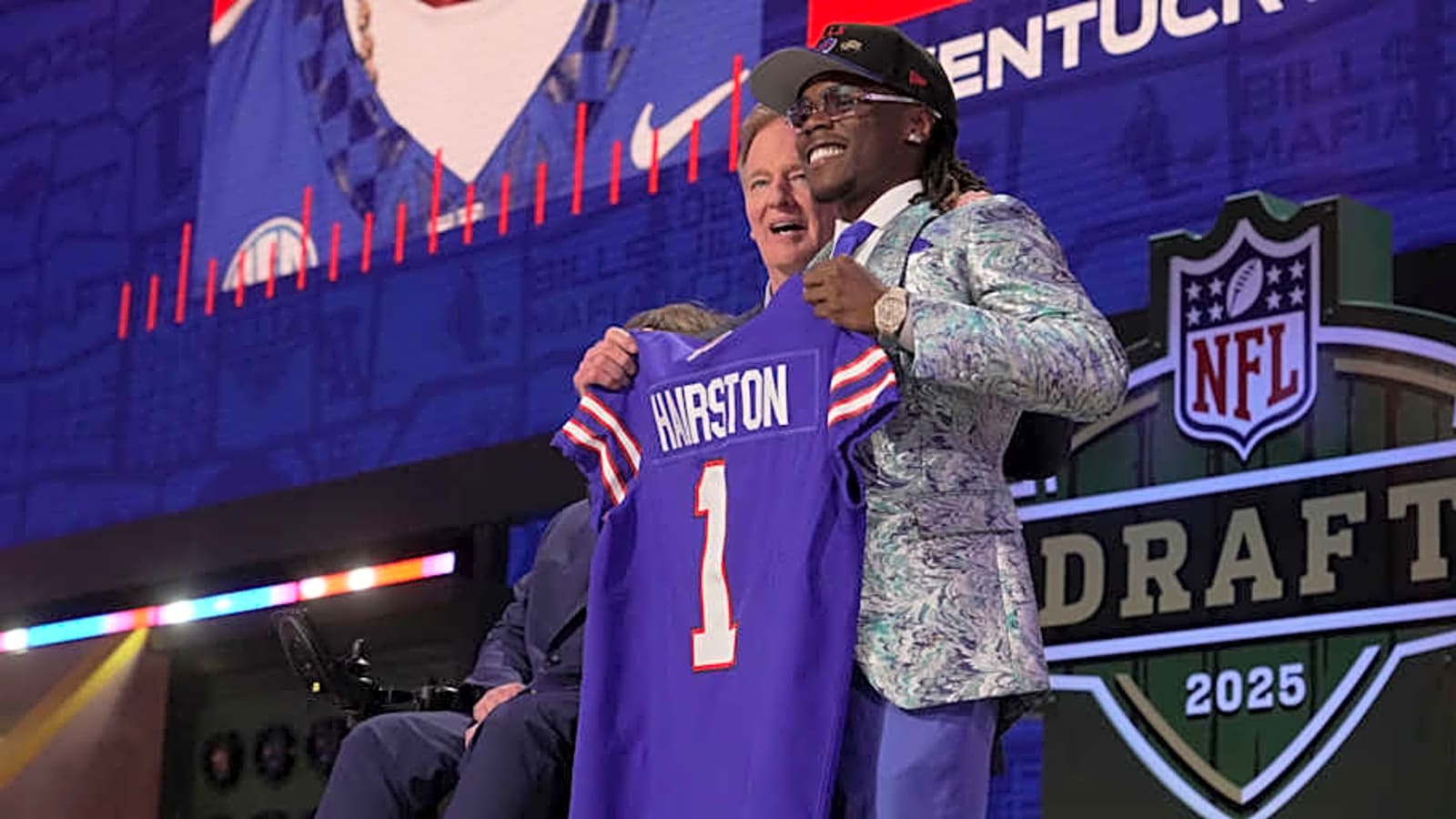 Bills&#39; first-round rookie saddled with high expectations in Sean McDermott&#39;s defense