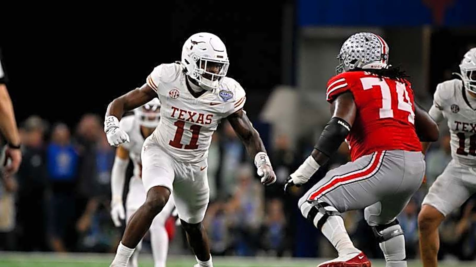 Five-Star Edge Commits to Texas Longhorns After Oregon Ducks Decommitment