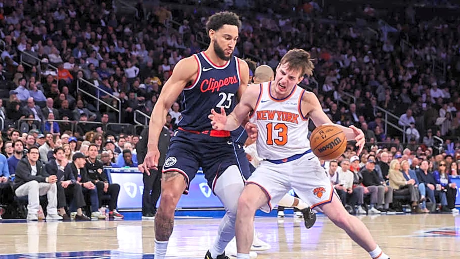 Knicks Looking Into Former Embattled First Pick
