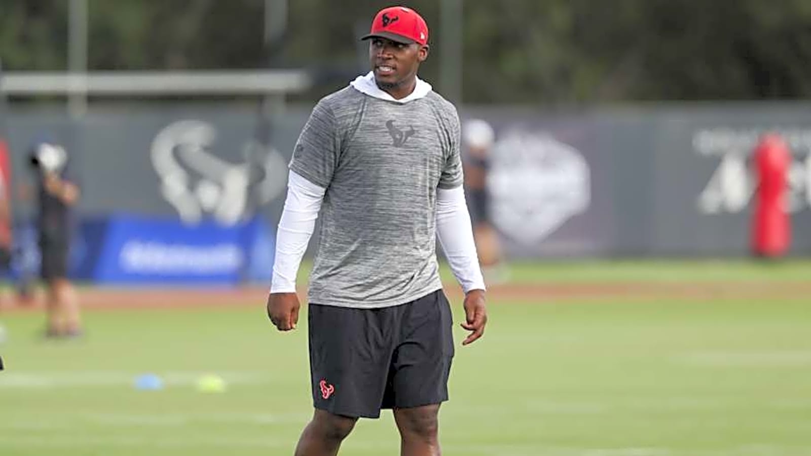 Panthers&#39; Dave Canales Gets Honest About DeMeco Ryans and the Texans