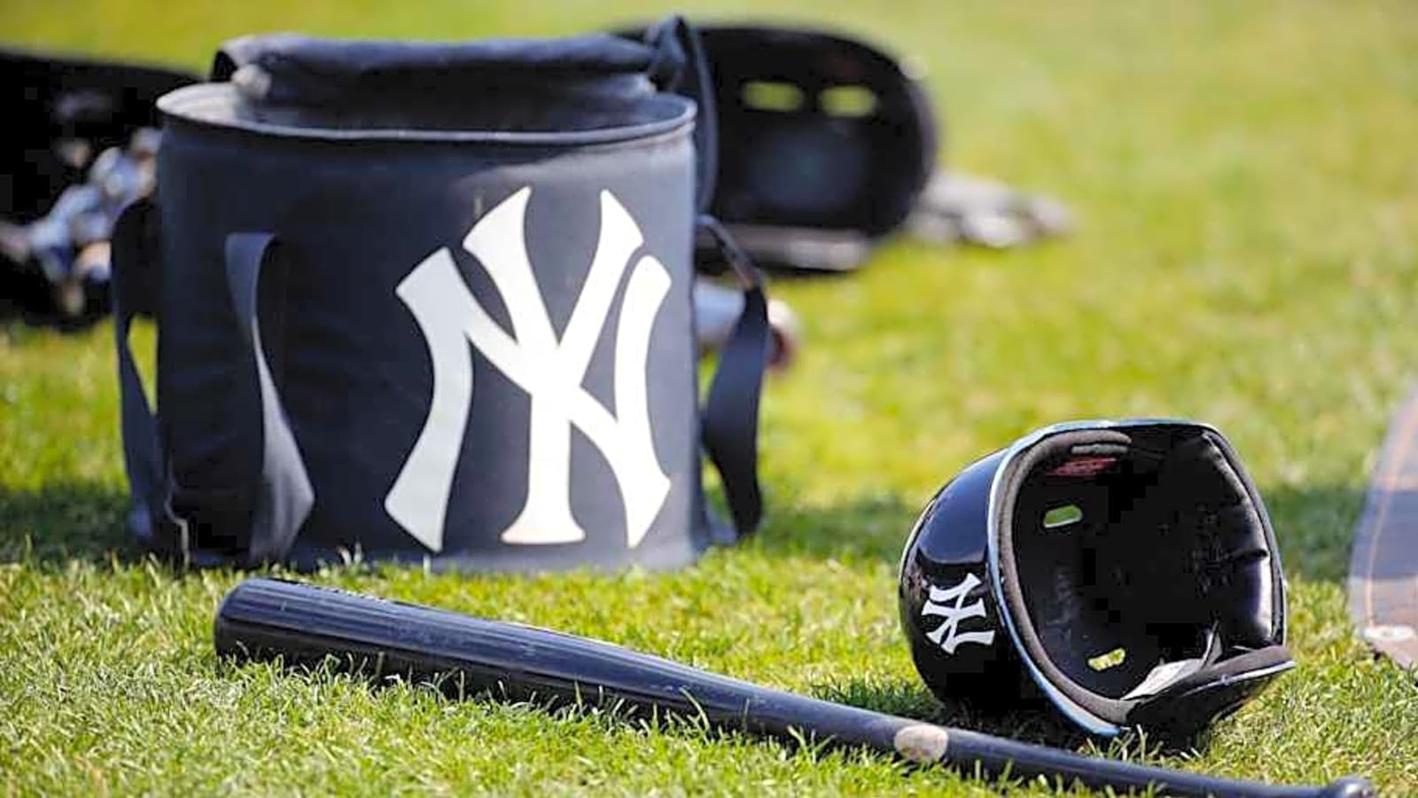 Yankees &#39;Might As Well&#39; Try To Ignite Cardinals Trade Deadline Fire Sale