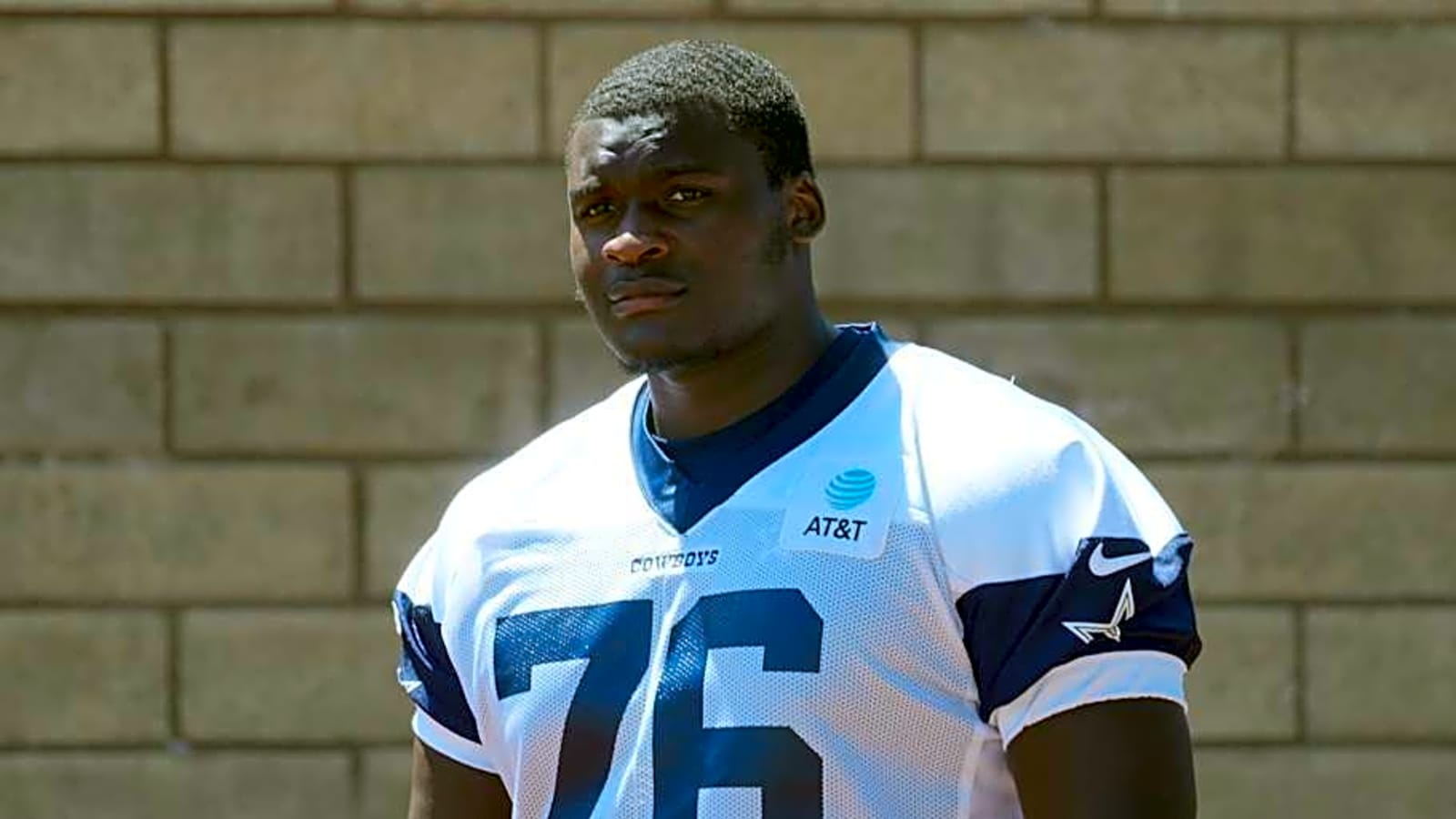 Unique Cowboys offensive lineman getting work at new &#39;jumbo&#39; position