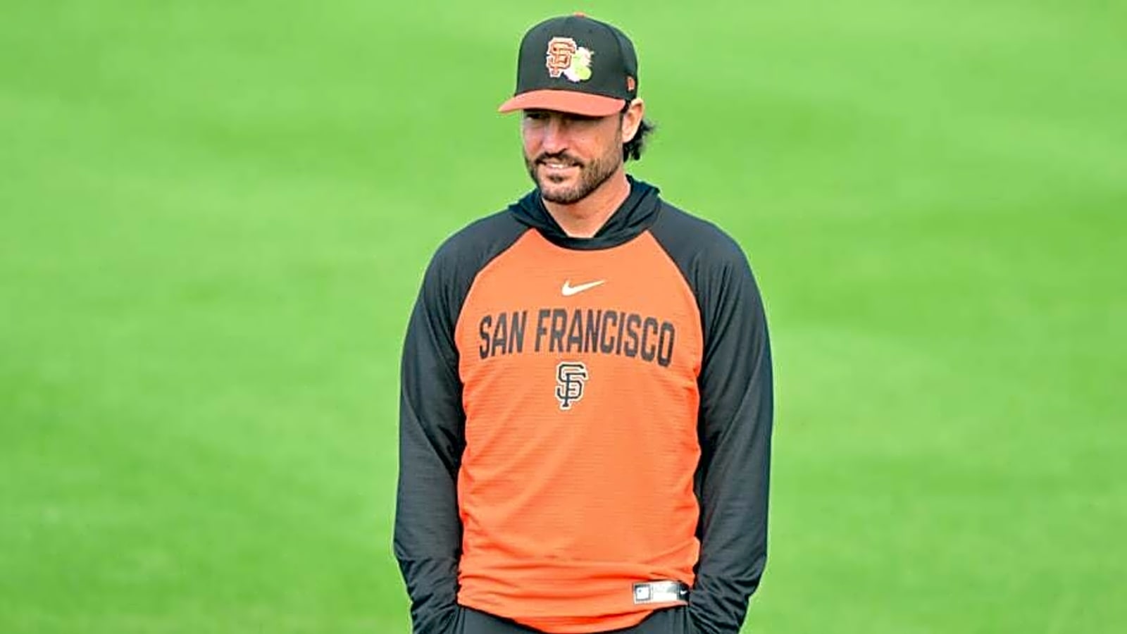 Should the San Francisco Giants have a 'fire sale' and a total rebuild?