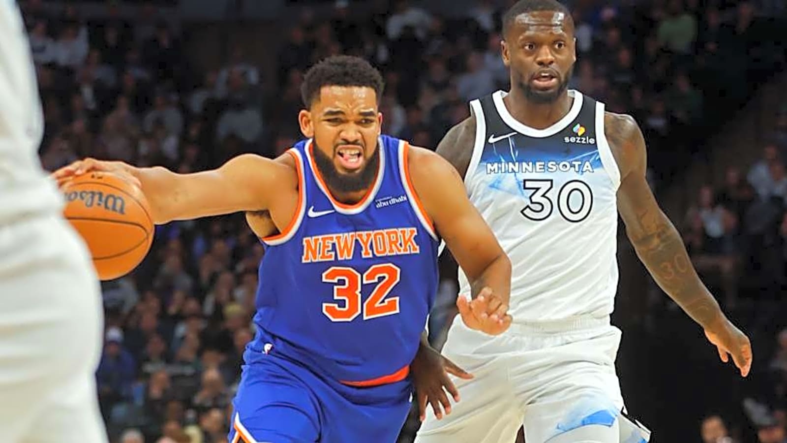 Nine-Year NBA Veteran&#39;s Makes Karl-Anthony Towns, Julius Randle Statement