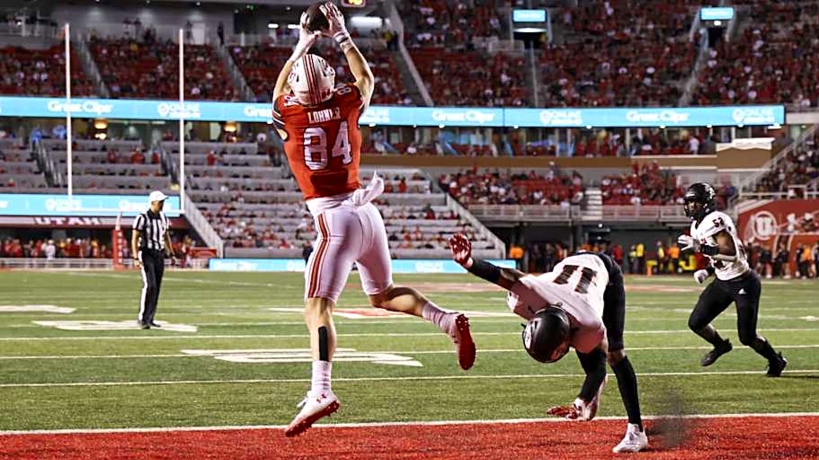 Broncos Use Final Draft Pick on Skyscraping Tight End