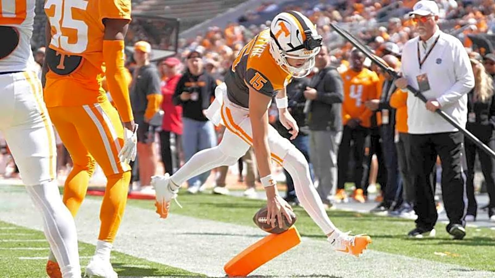 How Does The QB Depth Chart Change Following Tennessee Football&#39;s Spring Game