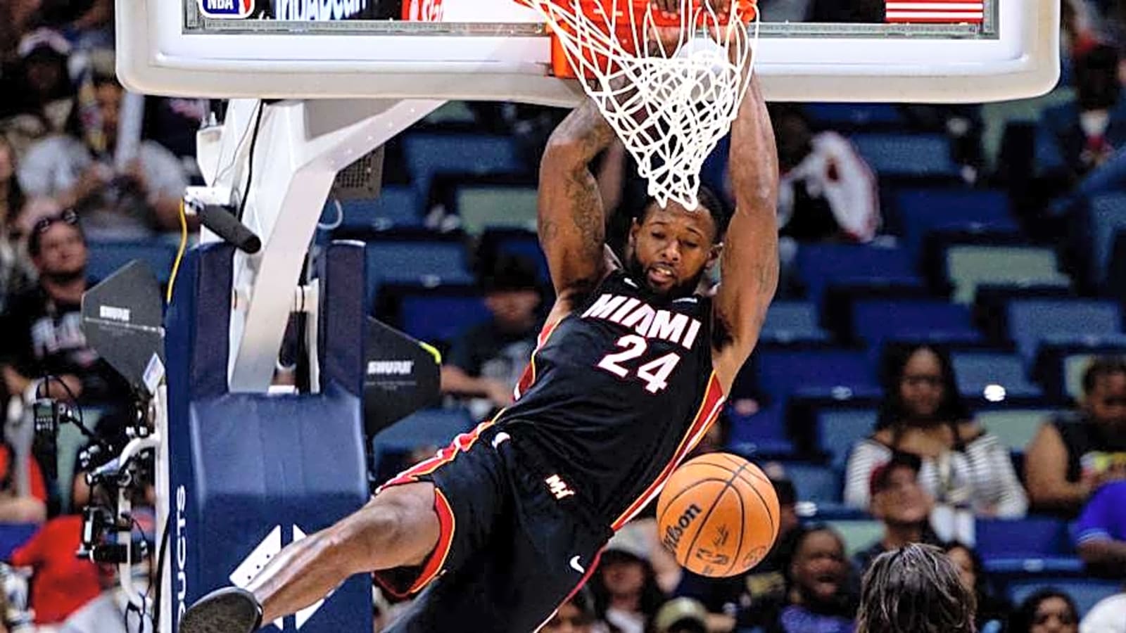 Recent Acquisition Haywood Highsmith Set to Wear Familiar Number for Nets