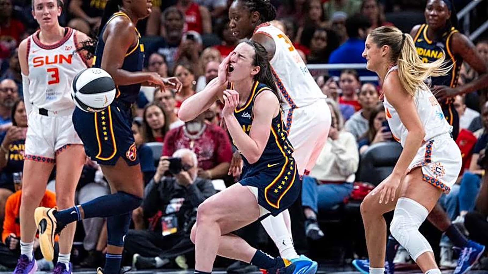 Sheryl Swoopes Details &#39;Problem&#39; With Caitlin Clark&#39;s Reaction to Viral Eye Poke