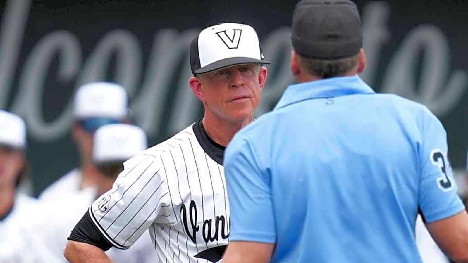 Vanderbilt makes a change to its baseball coaching staff