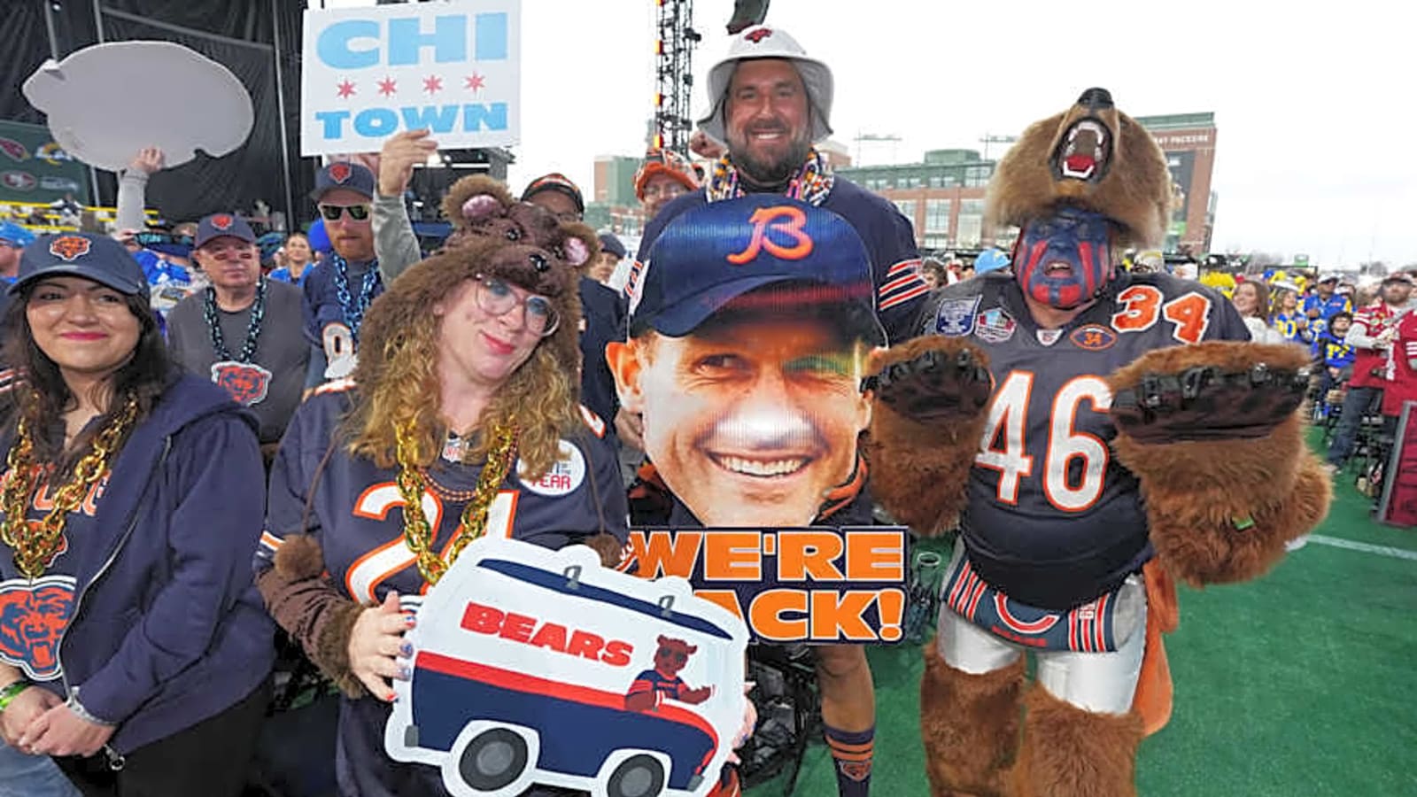 Chicago Bears predicted to fall short of 2025 projected win total