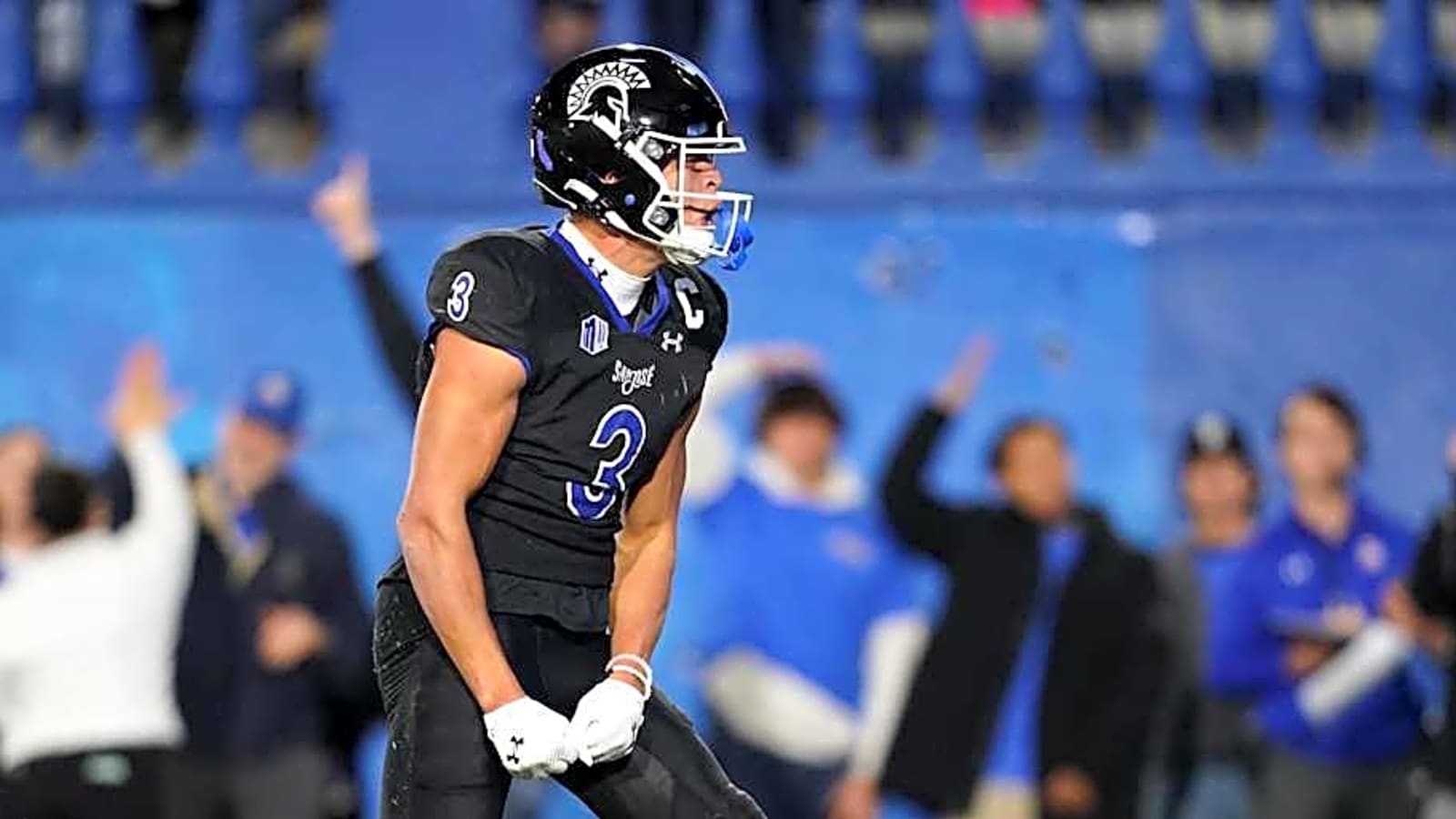 Falcons Sign CFB&#39;s Leading WR as Undrafted Free Agent