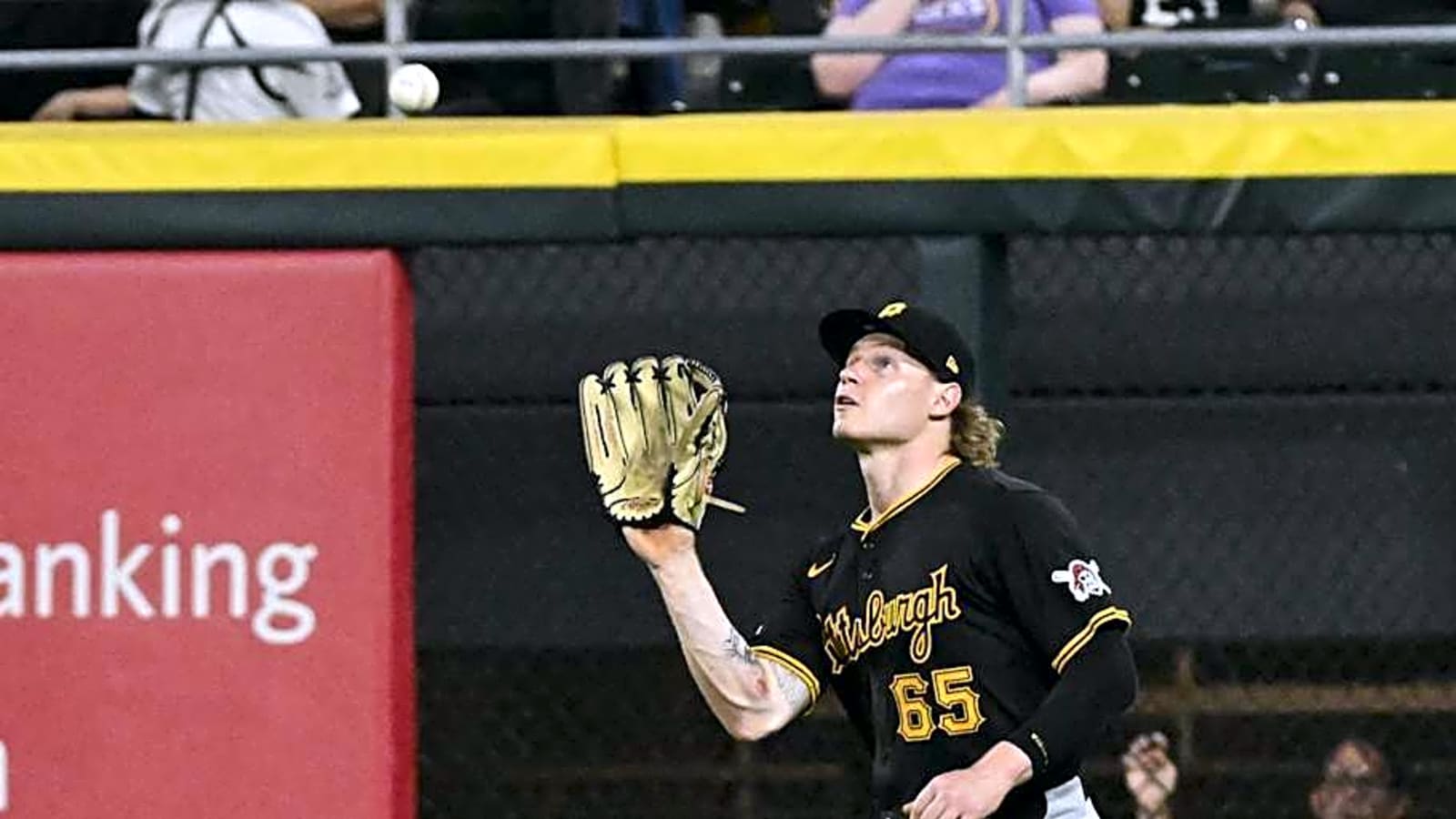 Pirates&#39; Jack Suwinski Gets Locker vs. Royals