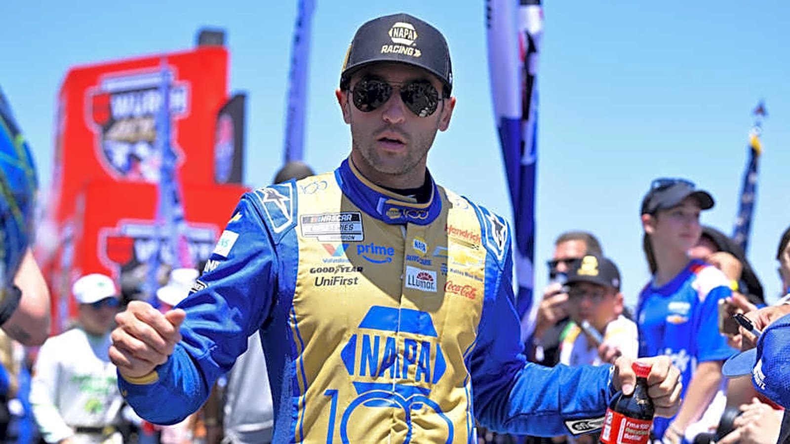 Chase Elliott to Present Award at Thursday&#39;s ACM Awards
