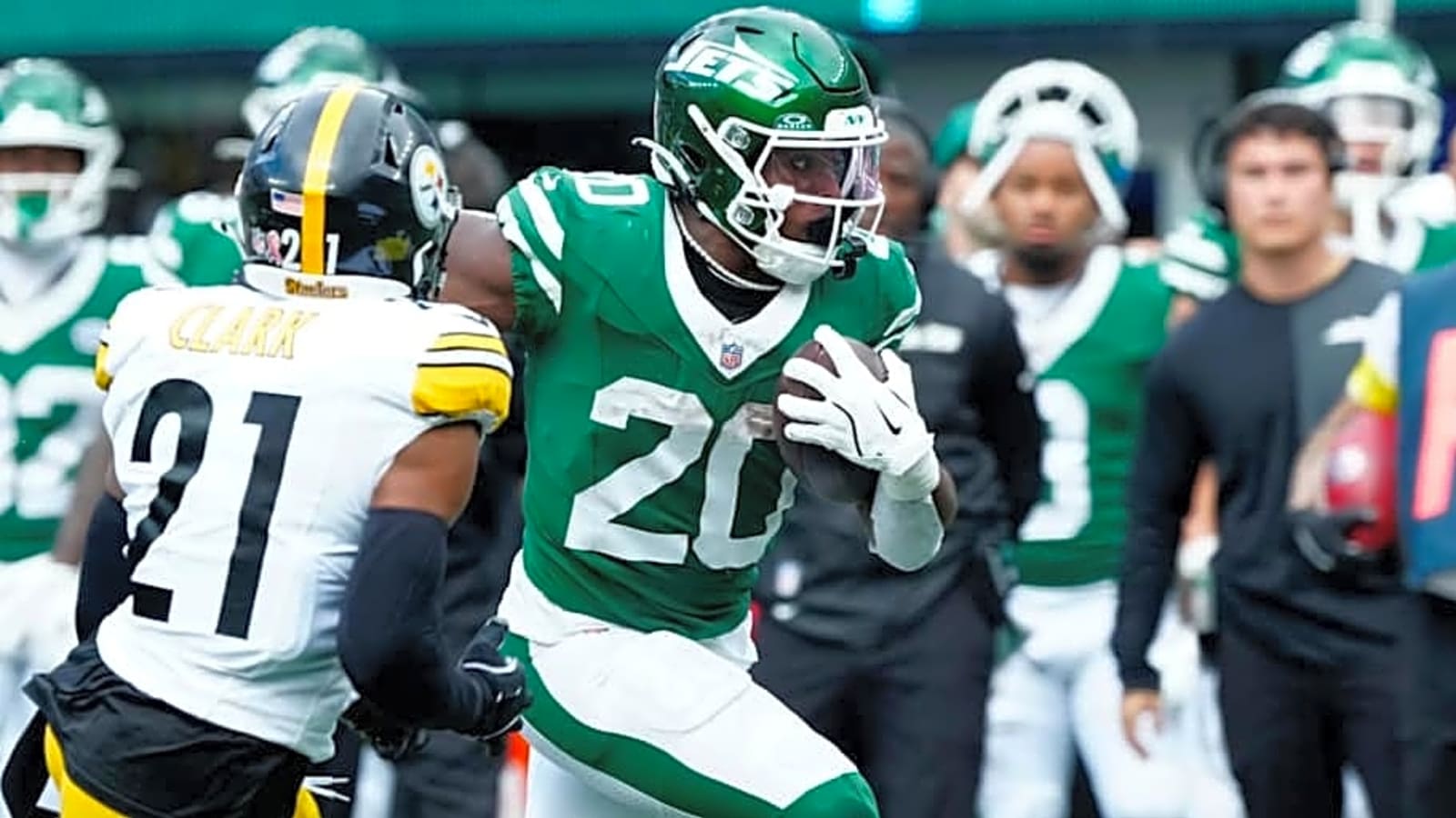 Jets Insider Talks Breece Hall, NFL Trade Deadline