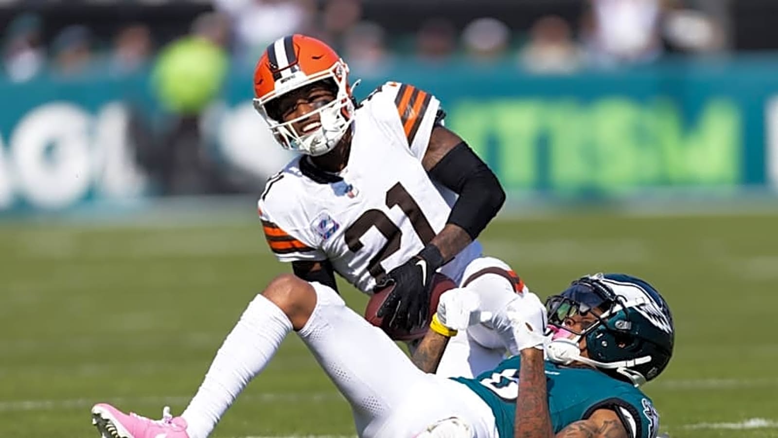 The Browns just need this veteran to step up to become elite defense again