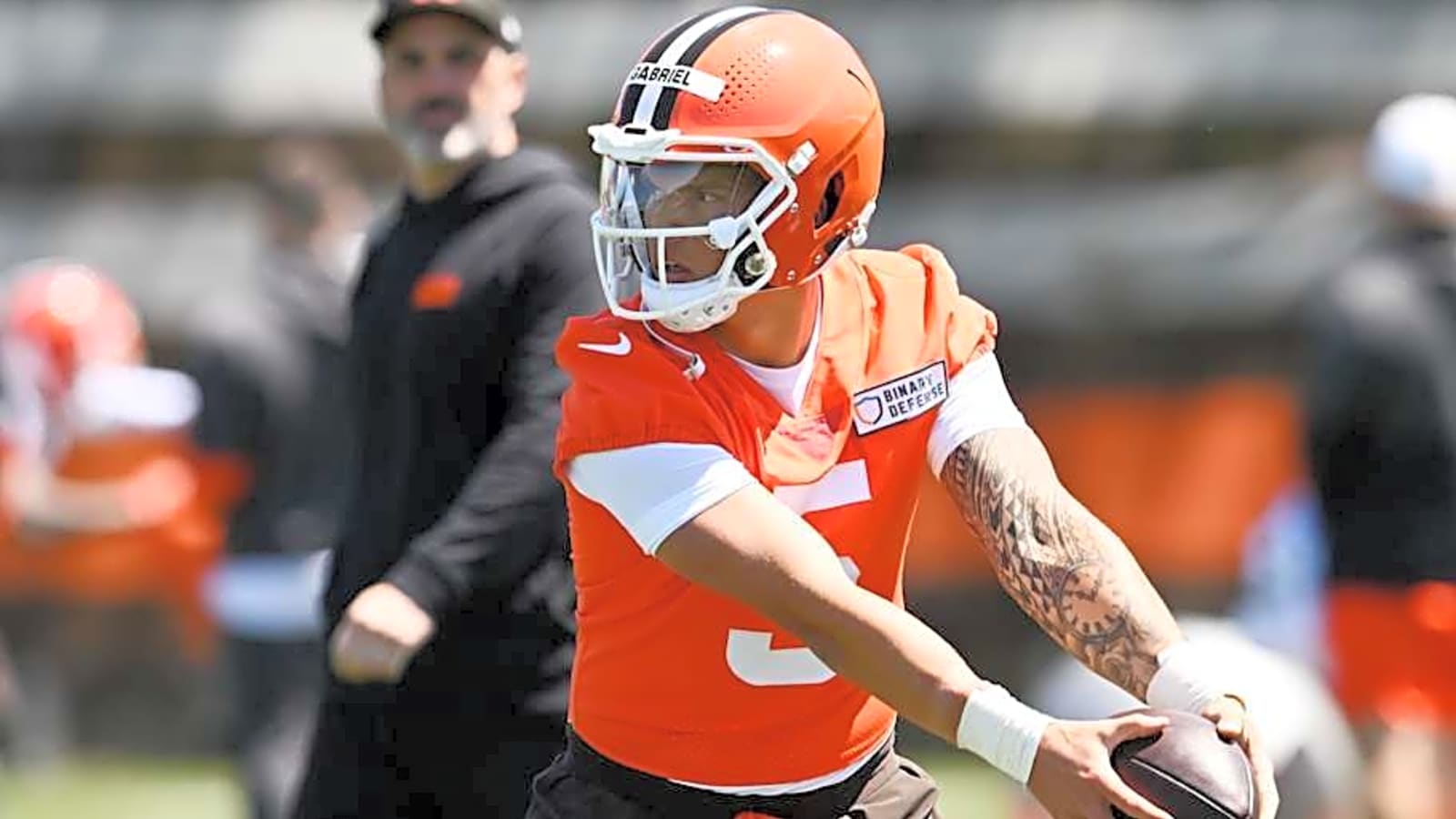 Cleveland Browns Receiver Makes Dillon Gabriel, Shedeur Sanders Roster Prediction
