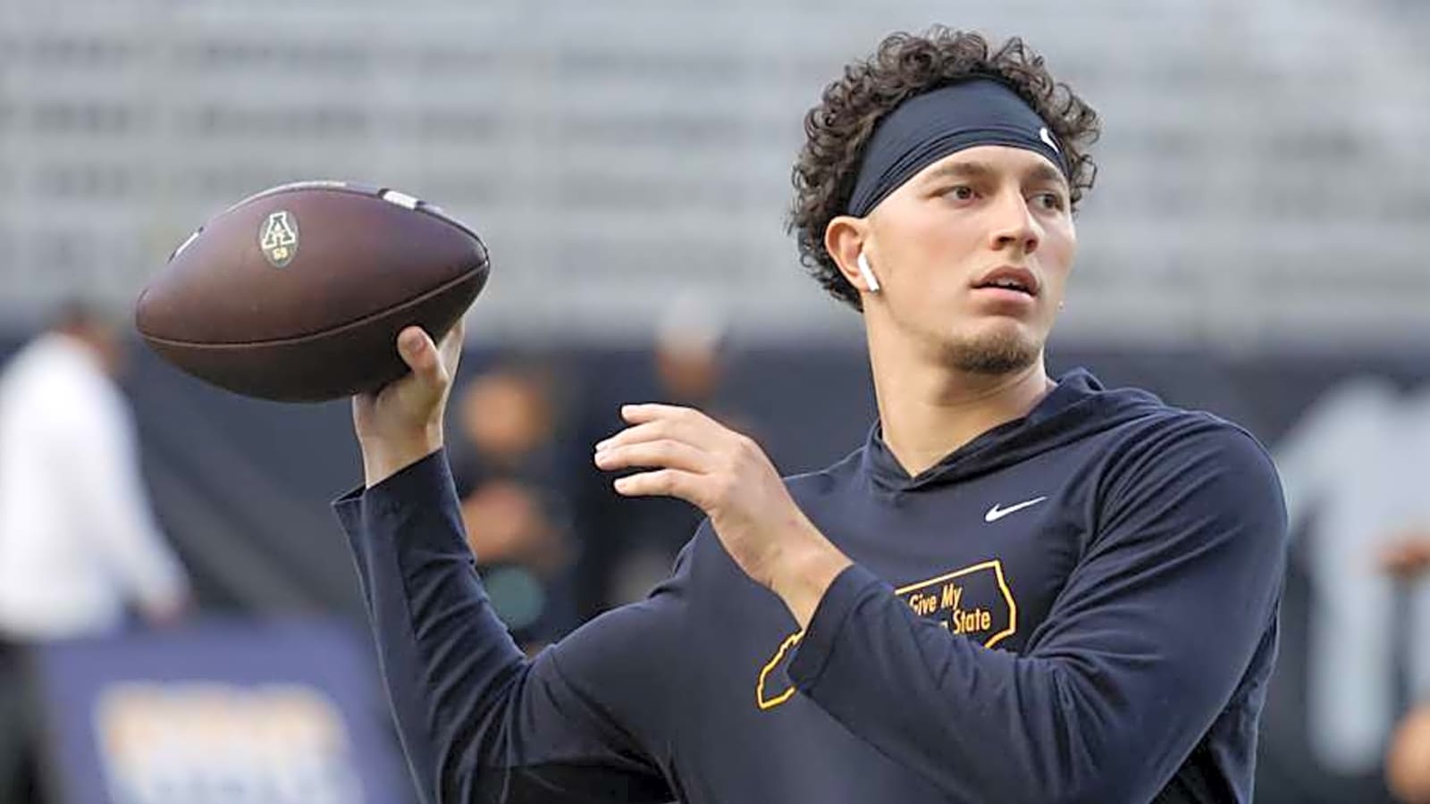 Will Former Bruin Joey Aguilar Start at Tennessee?