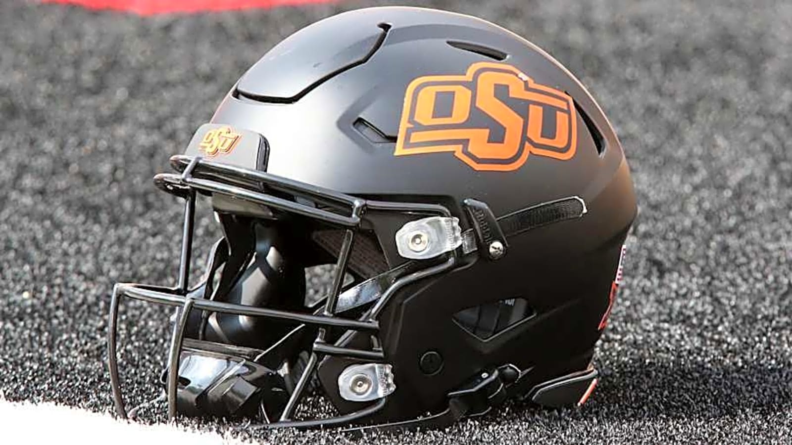 New OSU Cowboys Long Snapper Models Game After This NFL Star