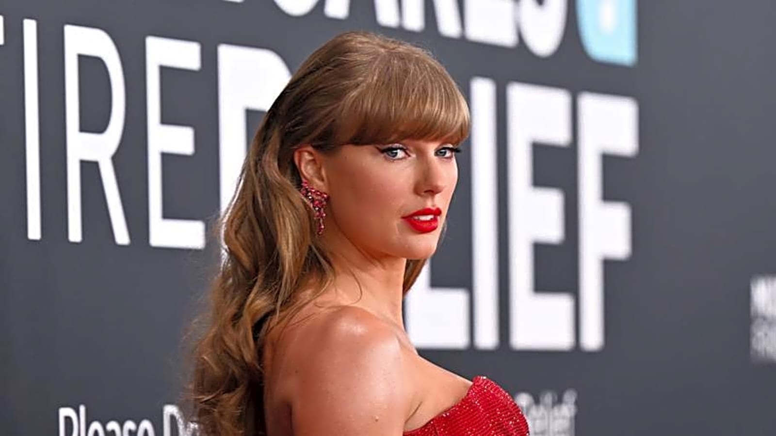 Chiefs fans holding out hope for Taylor Swift halftime show just got bad news