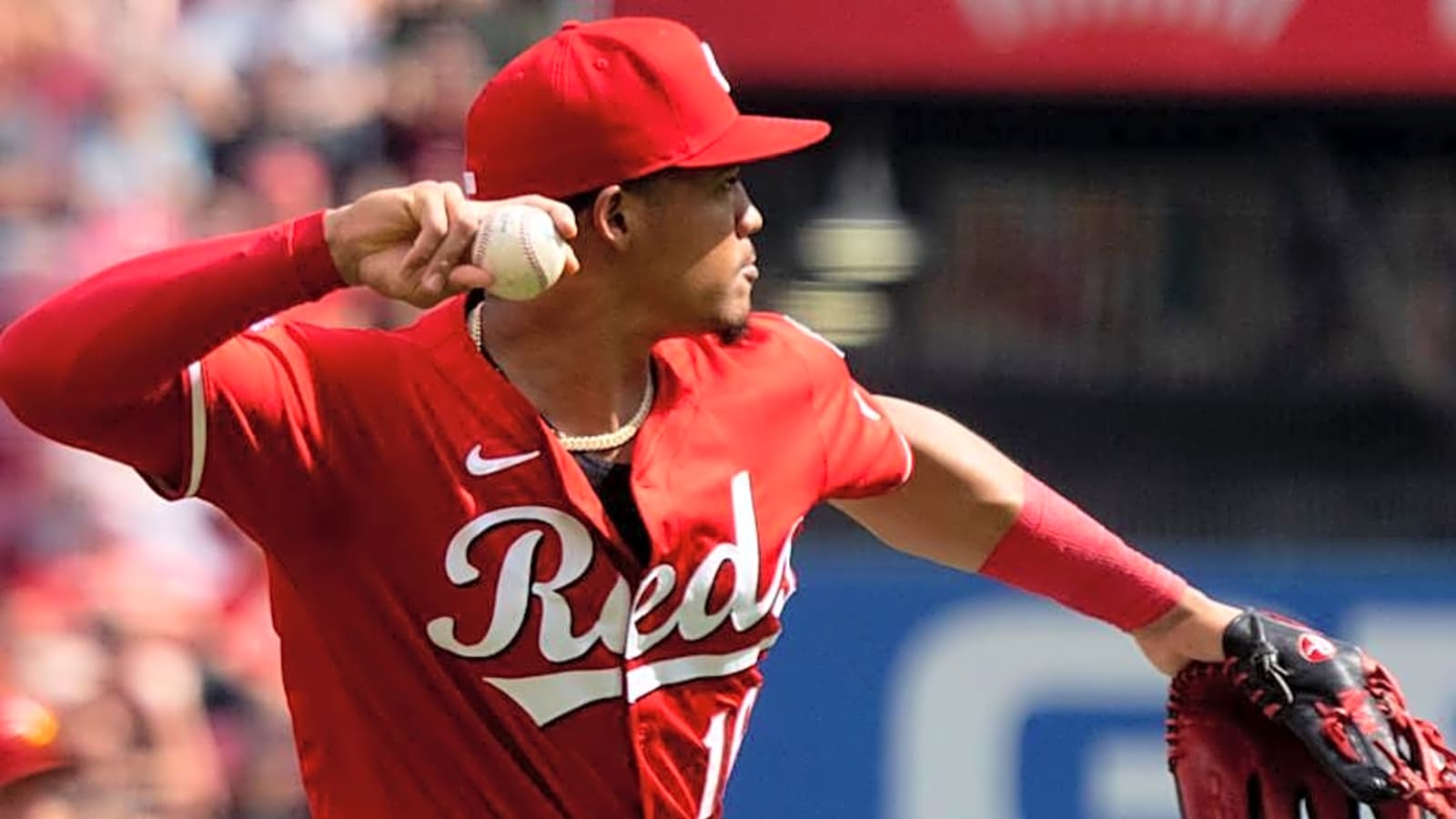 Cincinnati Reds Come From Behind in Ninth to Beat Colorado Rockies 4-3