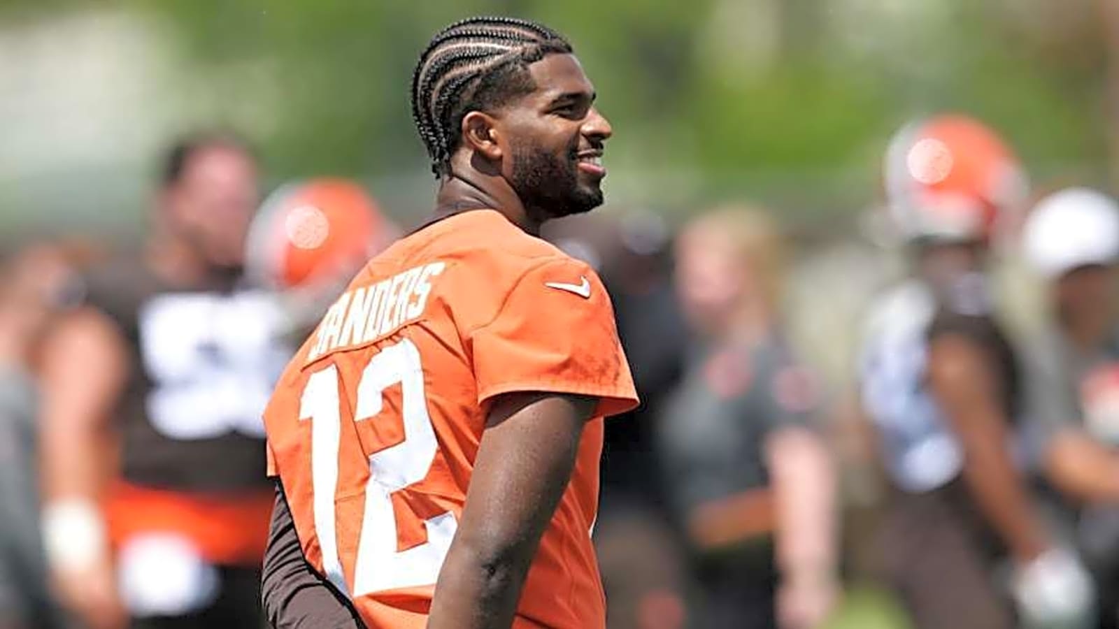 Cleveland Browns&#39; Shedeur Sanders Shares Mic&#39;d Up Moment With New Teammate