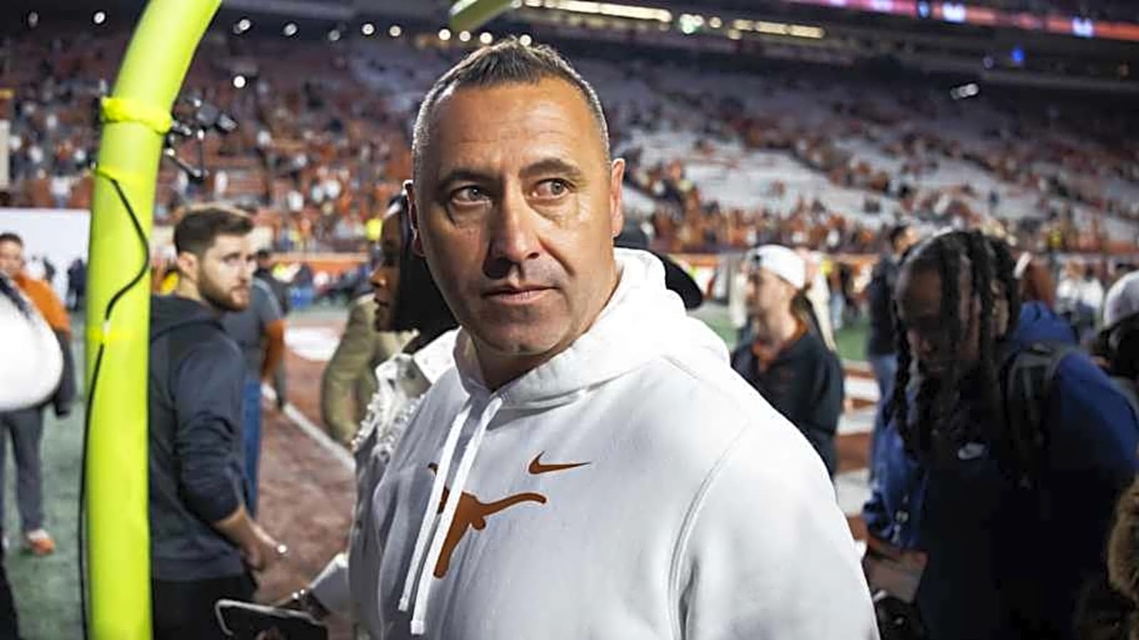 Texas Longhorns Lose Recruiting Battle to Oregon Ducks for Legacy Target