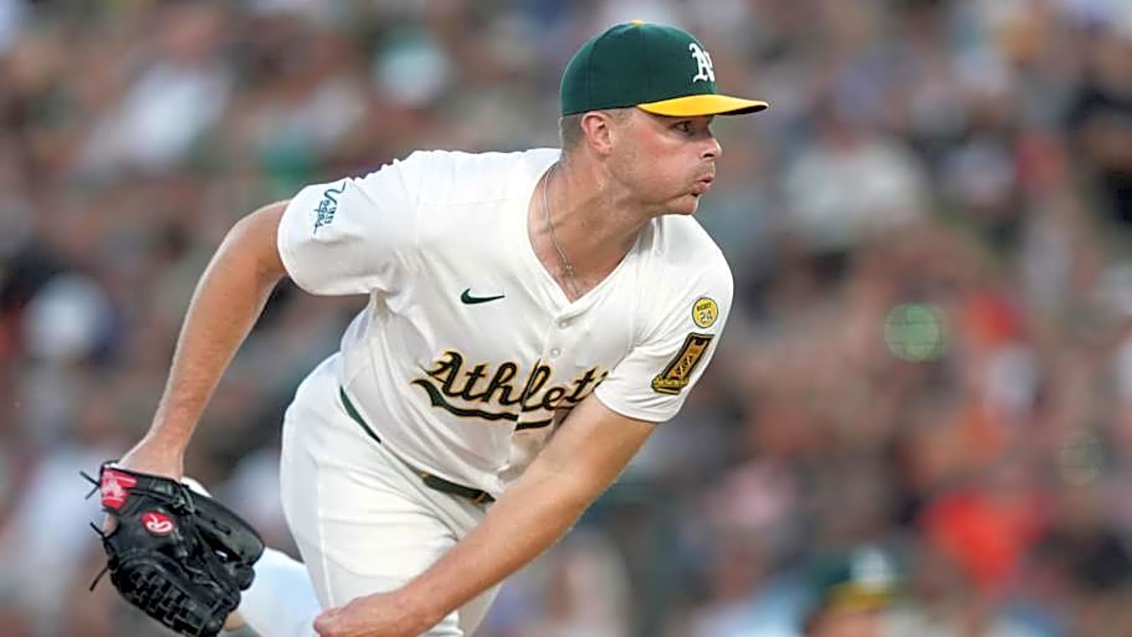 Chicago White Sox Add Key Lefty From A's Bullpen
