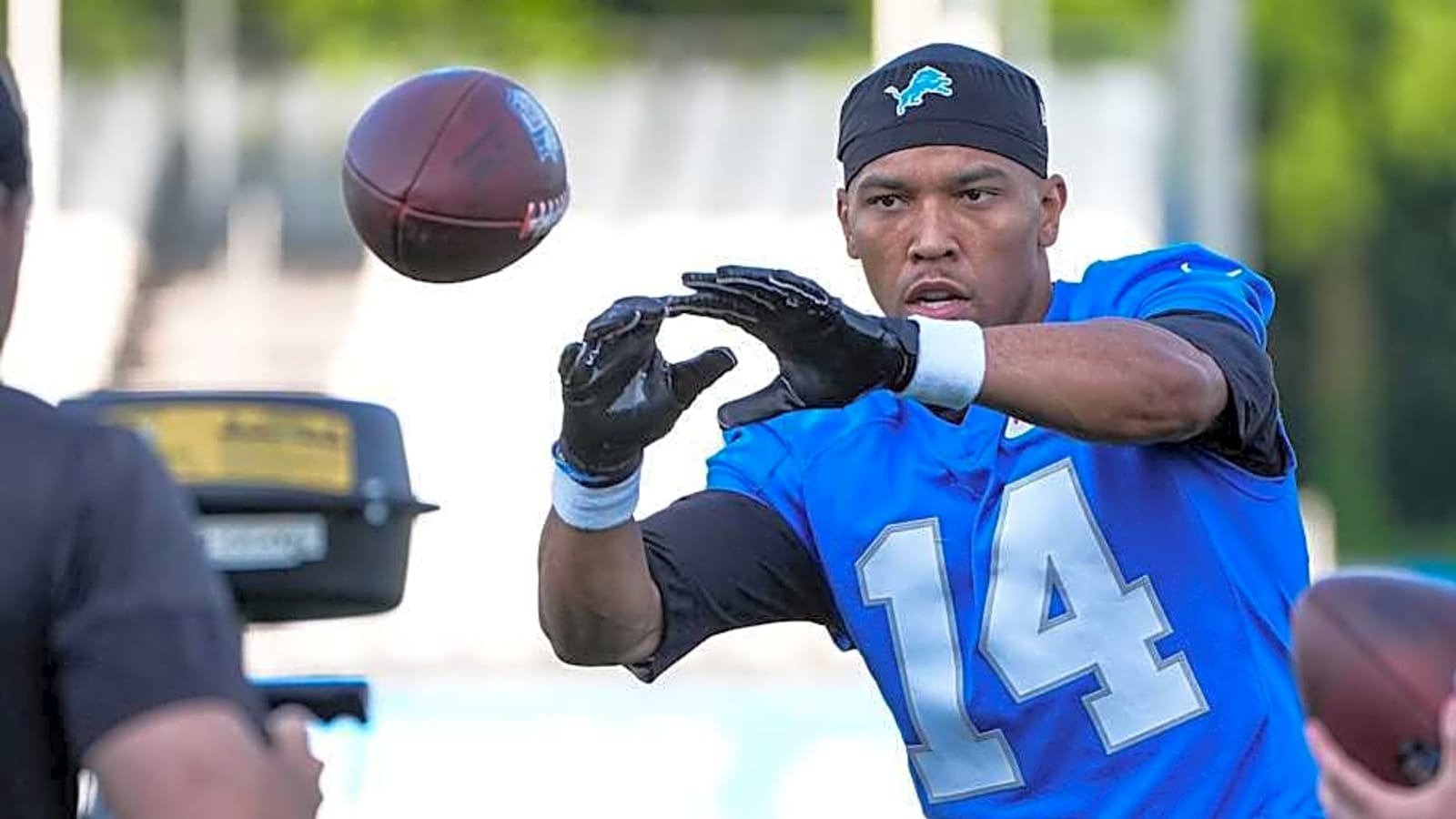 These Lions veterans are setting a perfect example for team during training camp