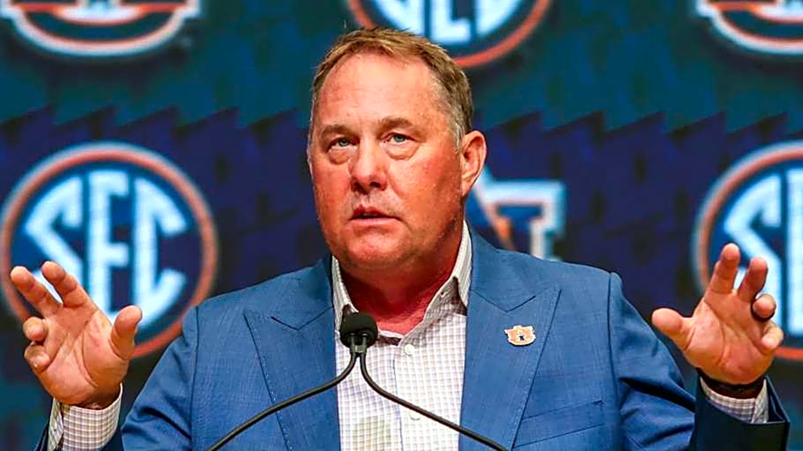 Auburn Lands 4-Star Offensive Line Commitment Over Alabama, UGA