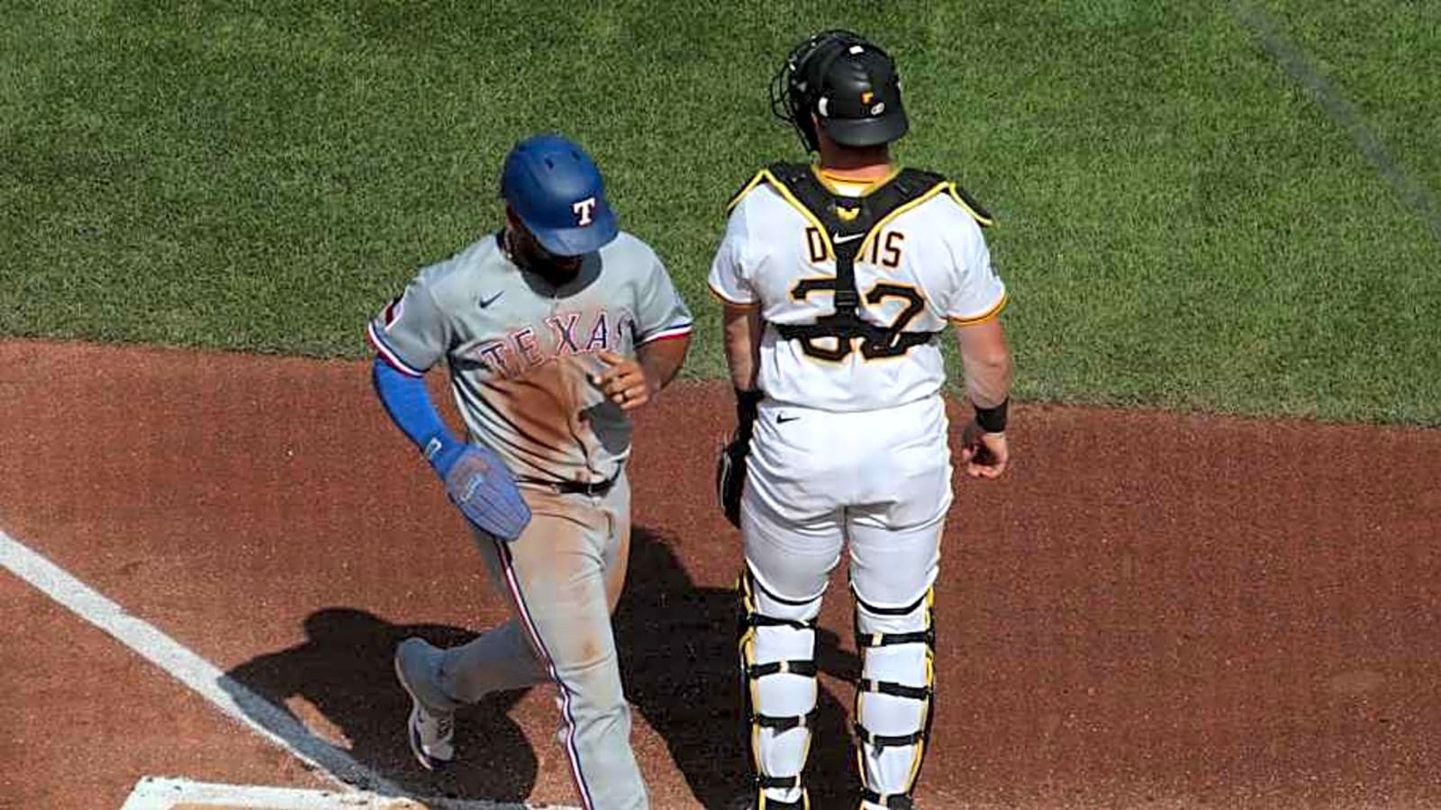 Pirates Falter Offensively, Drop Close Loss to Rangers