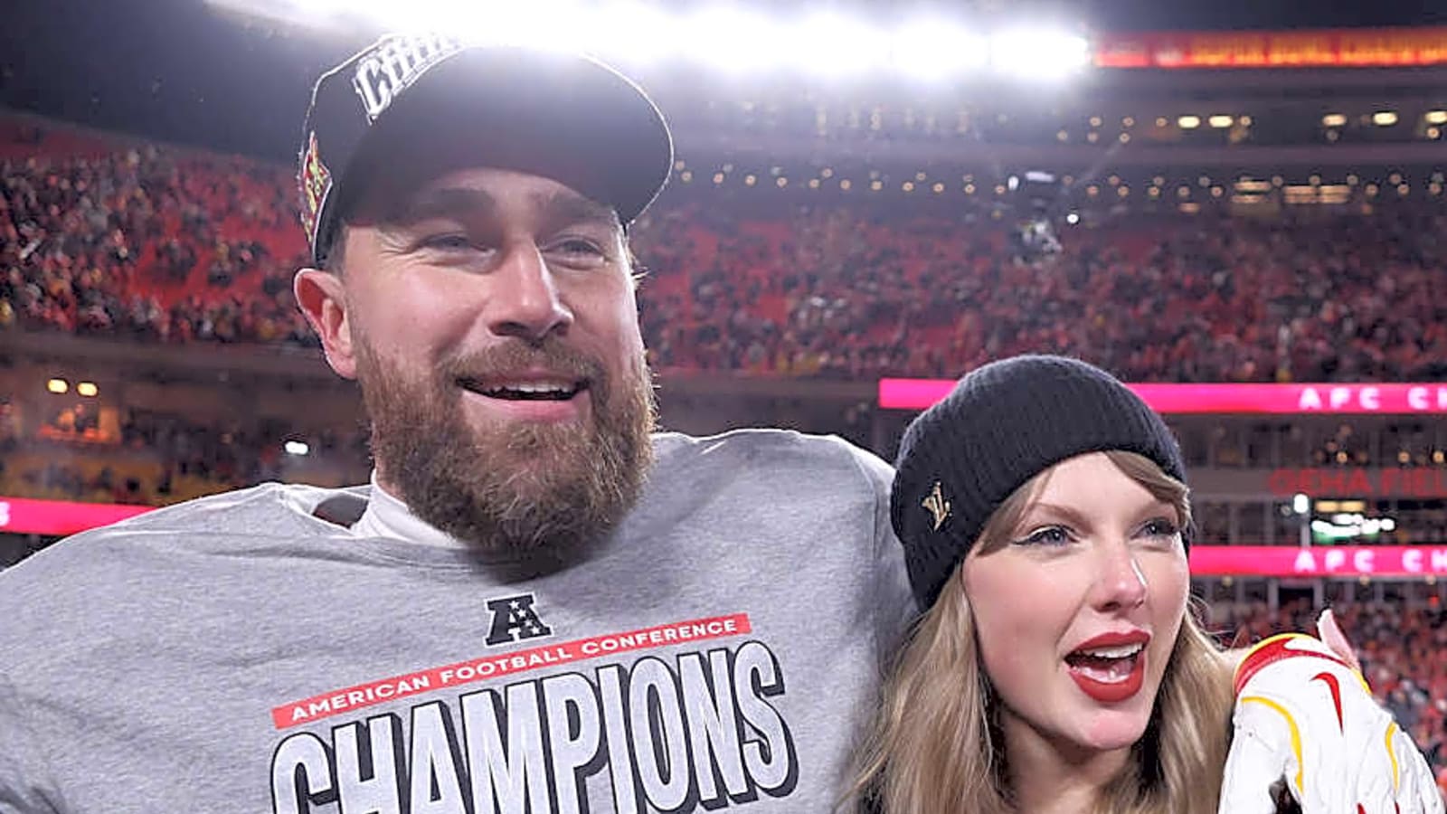 Taylor Swift’s new hobby is feeding Travis Kelce carbs at training camp