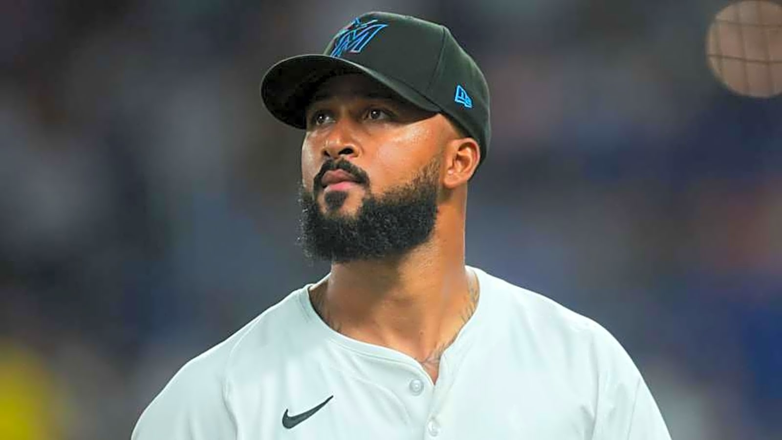 AL Contender Urged to Avoid Major Trade with Miami Marlins