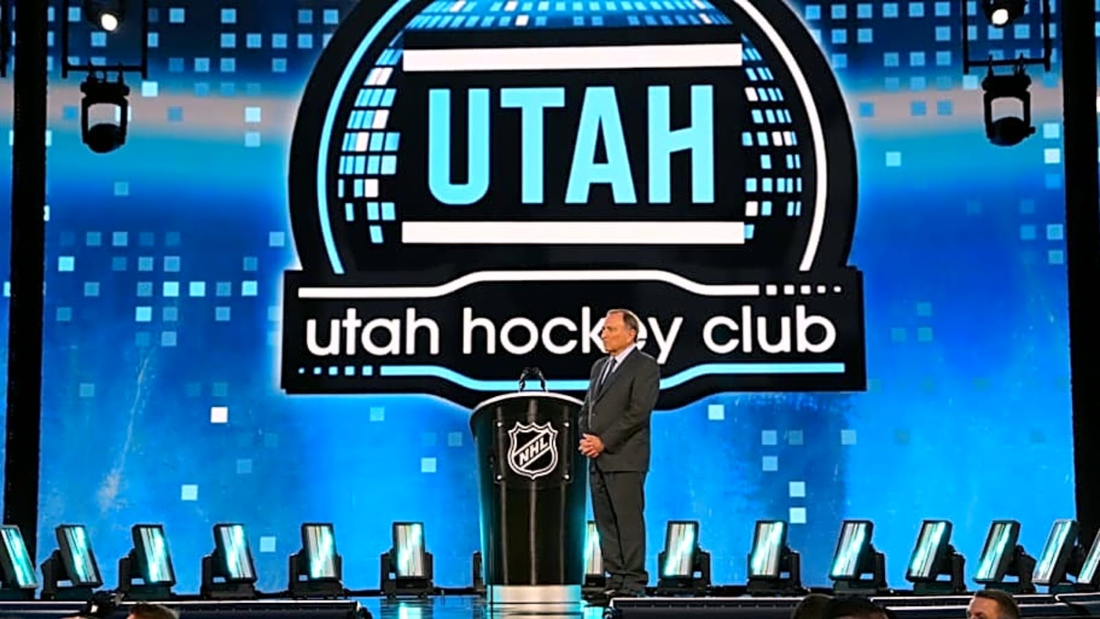 Mammoth Select Caleb Desnoyers in NHL Draft