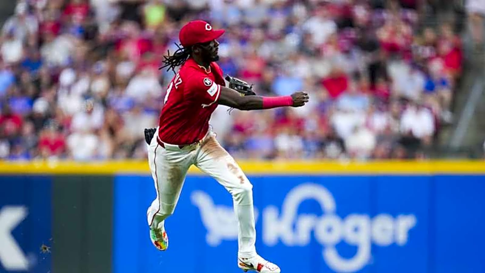 Listen to Reds Radio Call on Elly De La Cruz&#39;s Game Saving Play in Win Over Cubs
