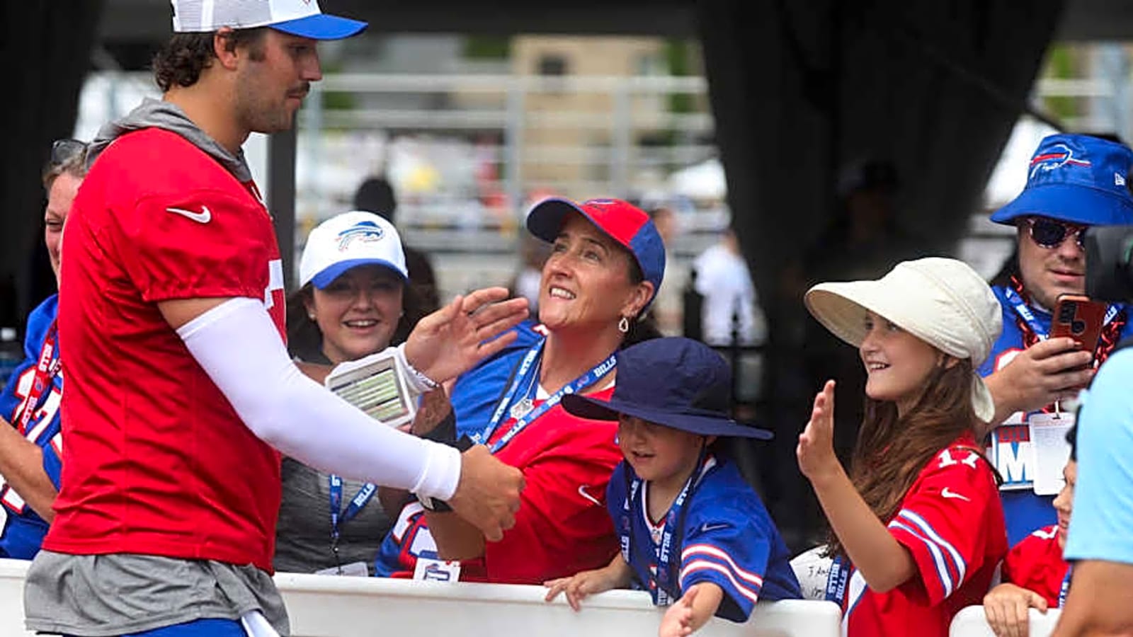 2 hopeful minicamp sightings will let Bills&#39; fans breathe easy heading into summer