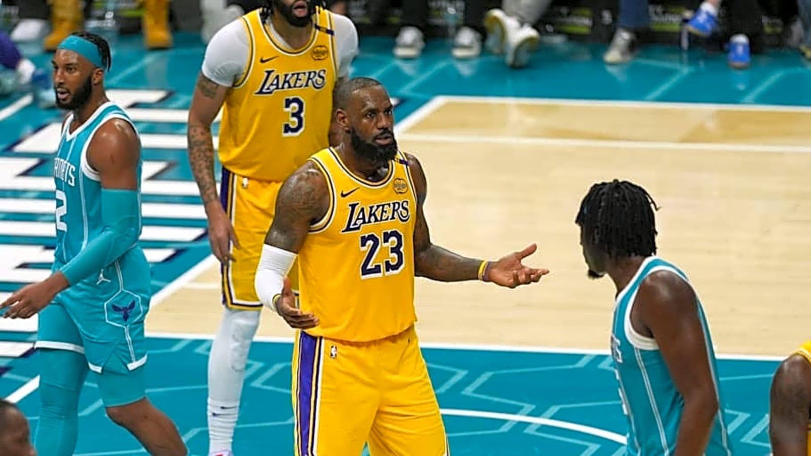 Stargazing: When do the NBA&#39;s superstars make their trip to Charlotte?