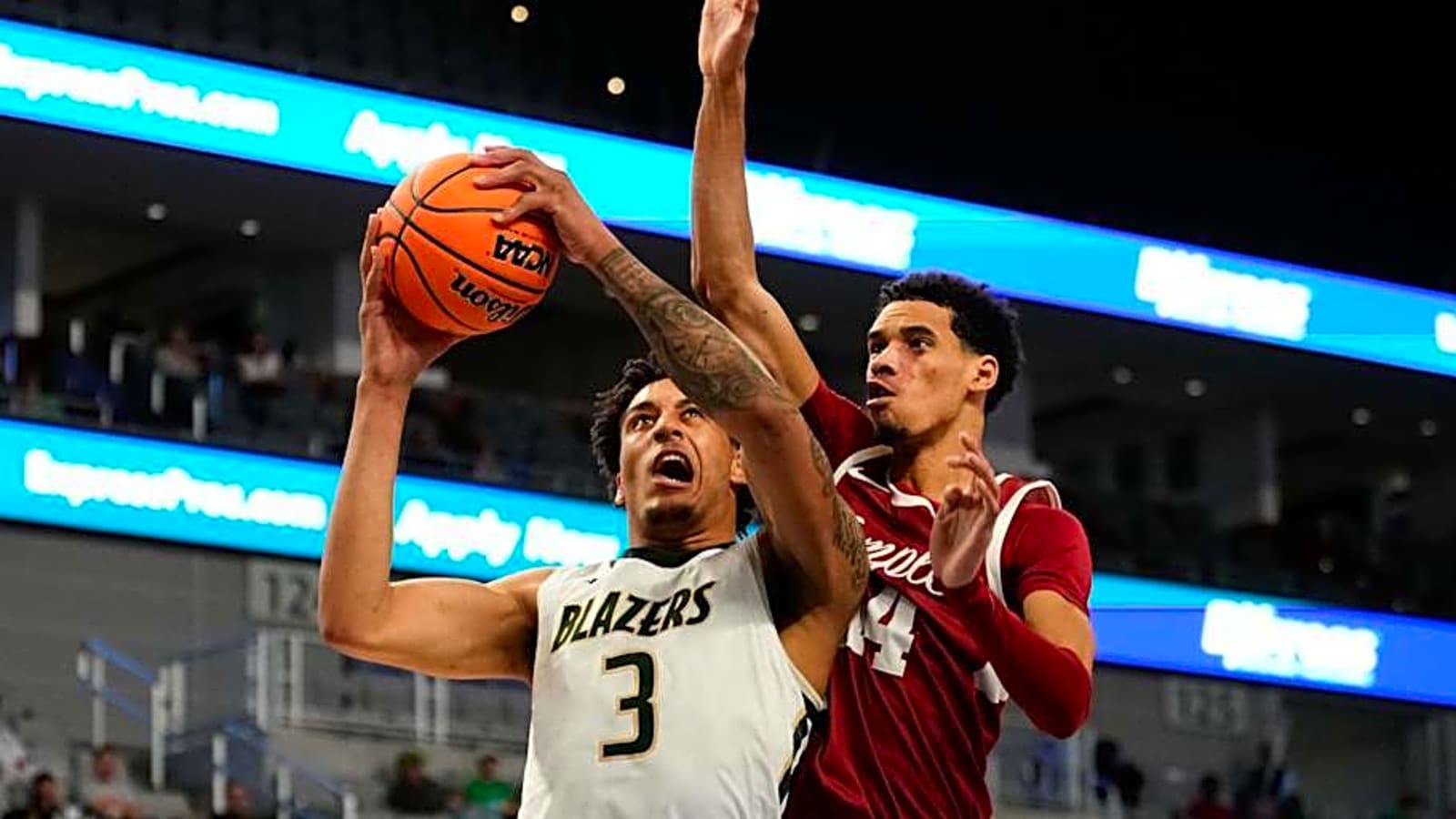 Yaxel Lendeborg reveals Big Ten team he&#39;s most excited to face, updates on Michigan freshmen