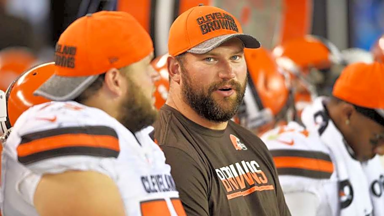 How Browns Legend Joe Thomas Plans To Convince Joel Bitonio To Stay in Cleveland