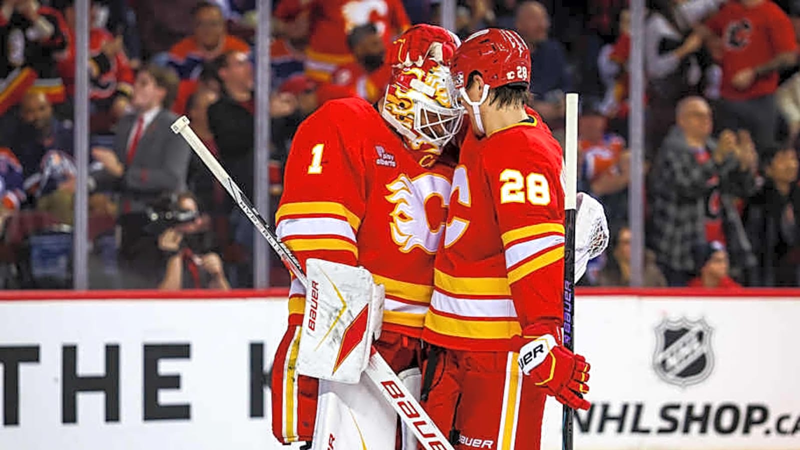 Flames' Ryan Lomberg Hilariously Mocks Oilers Goalie