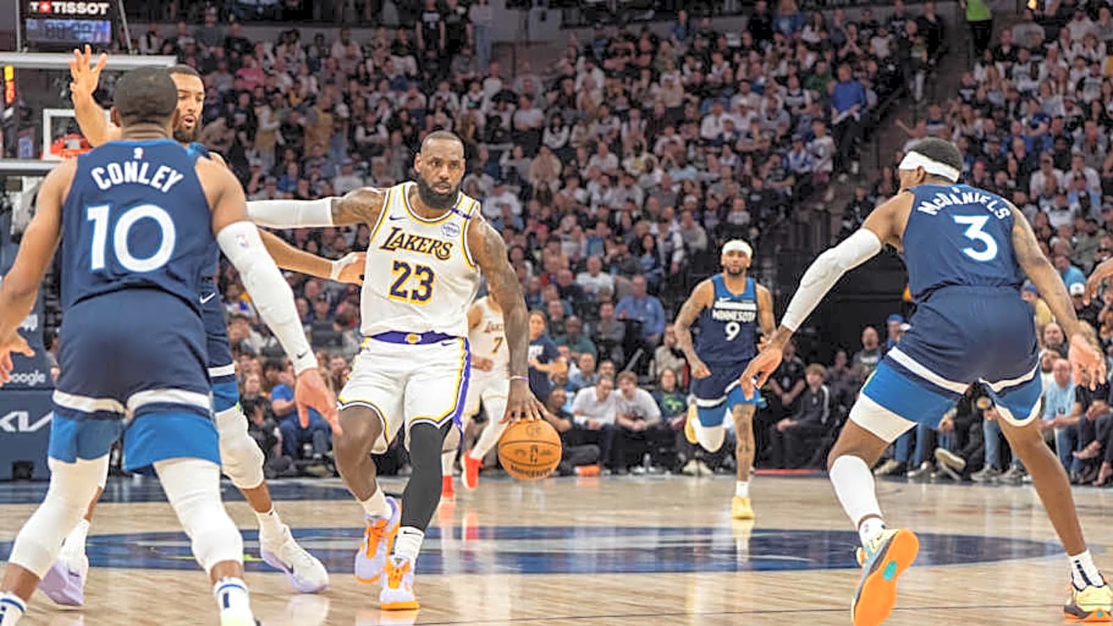 Wolves to face Lakers in opening week game on Amazon Prime