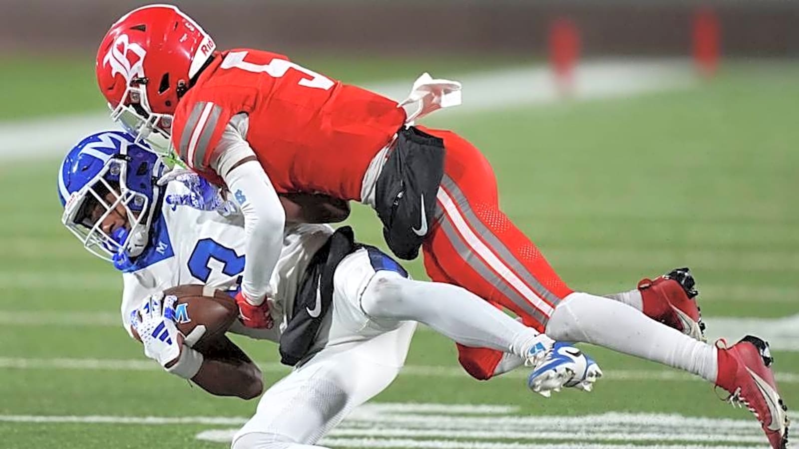 This 2026 cornerback with SEC interest is a &#39;big priority&#39; for the Wisconsin Badgers staff