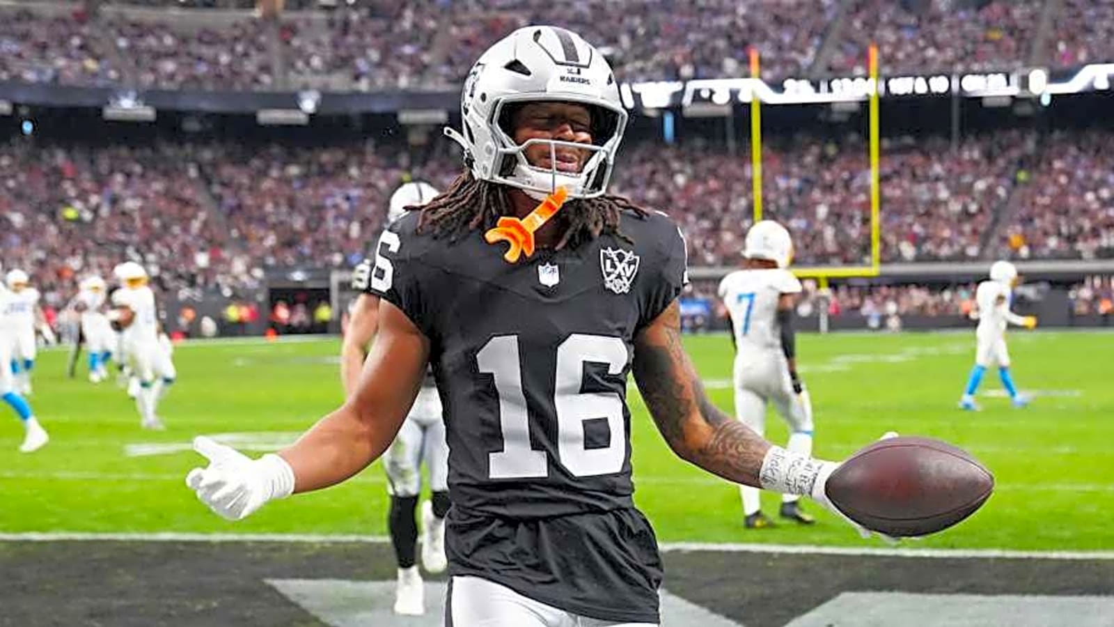 Cardinals Nudged to Make Move for Raiders Playmaker